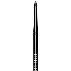 BOBBI BROWN perfectly defined gel eyeliner